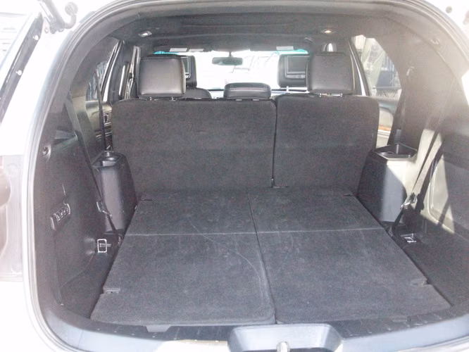 station wagon ford explorer ltd 4x4 2.3 automatico 2018 - Imagen 5