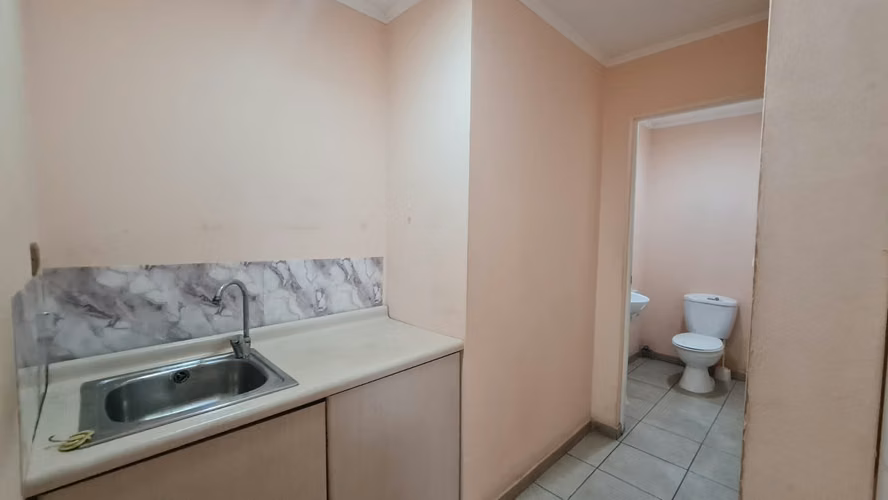 USO COMERCIAL - 3P,2B - 126M2, BARRIO ITALIA