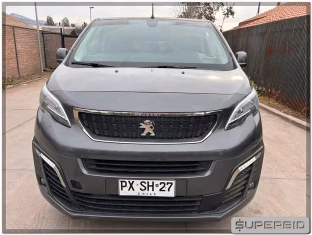 MINIBUS PEUGEOT TRAVELLER L3 BLUE HDI 150 2.0 AÑO 2021 - Imagen 2