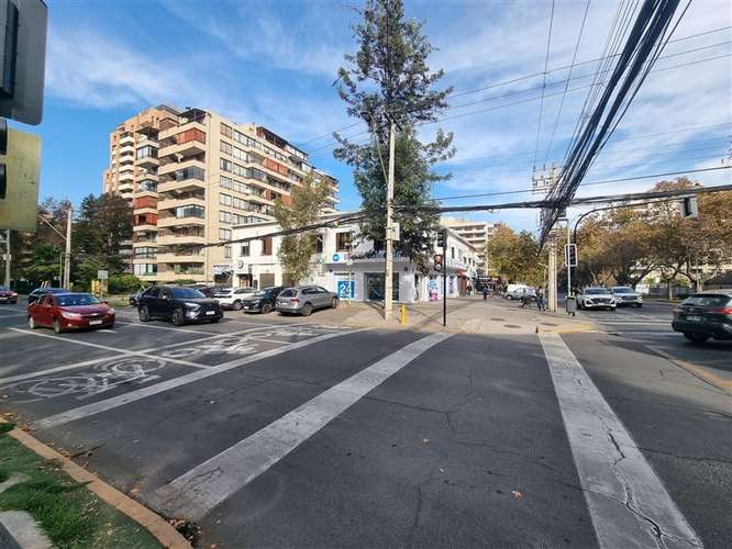Local Comercial en arriendo en Las Condes/Colón - Imagen 6