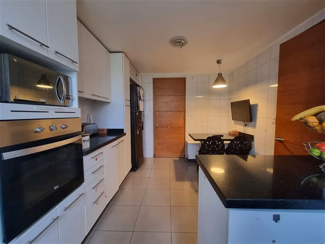 Departamento en venta de 4 dorm. en Las Condes - Imagen 11