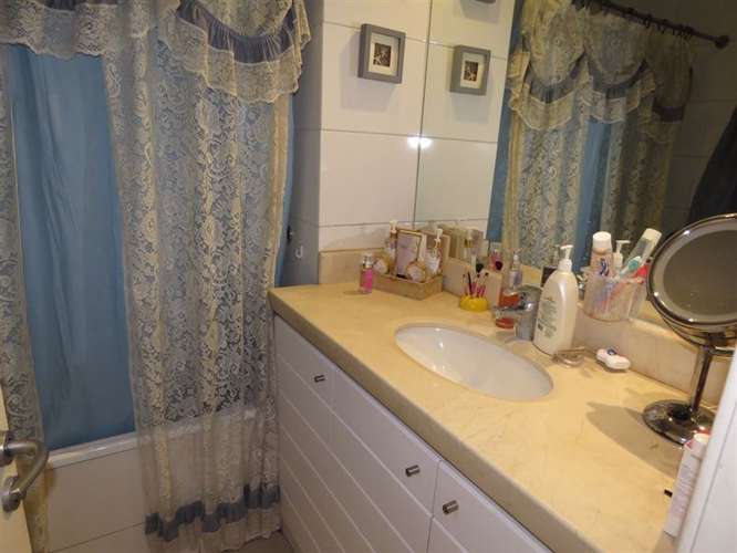 Departamento en venta de 4 dorm. en Las Condes - Imagen 19