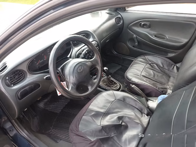 Hyundai Elantra Station Wagon 1.8 GL (1997) - Papeles al día