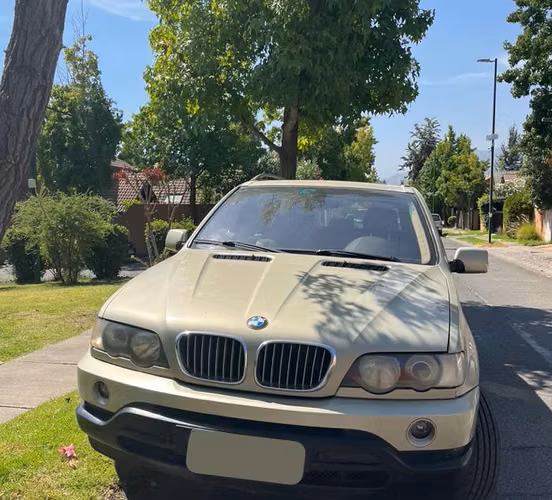 Vendo mi espectacular BMW X5 4.4i, un SUV premium que combina potencia, comodidad y seguridad