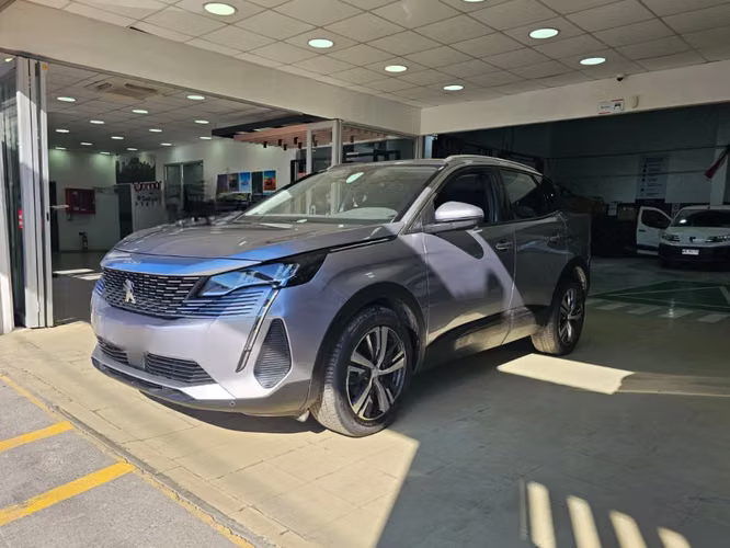 Peugeot 3008 1.5 ACTIVE BLUEHDI 130 MT DIESEL 2022