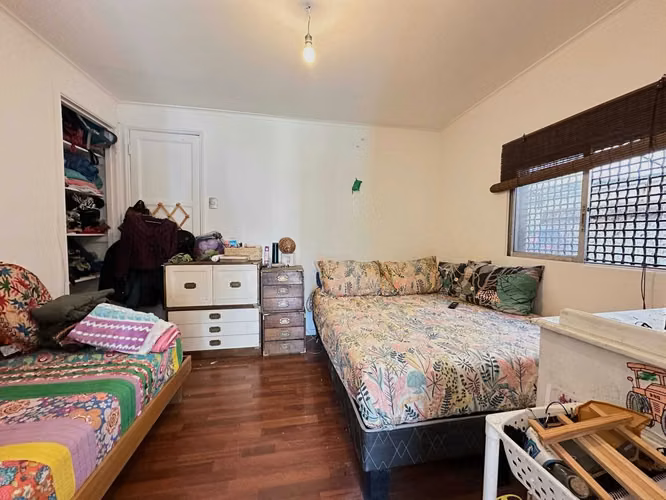 Casa oportunidad 2B GRAN TERRENO en la Reina - Imagen 10