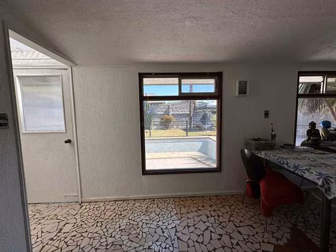 Casa oportunidad 2B GRAN TERRENO en la Reina - Imagen 12