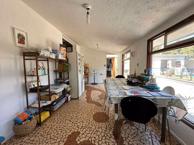 Casa oportunidad 2B GRAN TERRENO en la Reina - Imagen 7