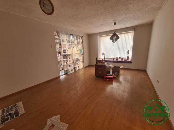 Casa Esquina / Regularizada / 3D + 2B + E (184183) - Imagen 2