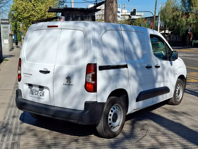 PEUGEOT PARTNER 2024 - Imagen 6