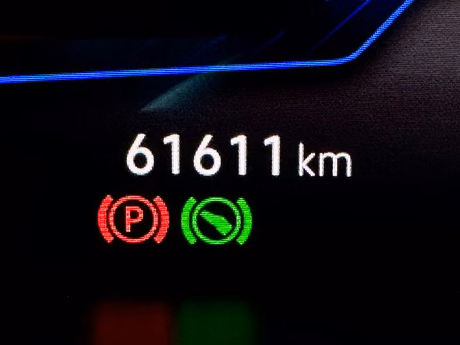 VOLKSWAGEN T-CROSS 1.0 TSI AT COMFORTLINE (RADIO 6,5\) - 2024 | 4653 - Imagen 10