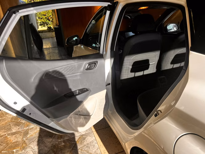 Vendo Auto Hyunday Grand I10 - Imagen 9
