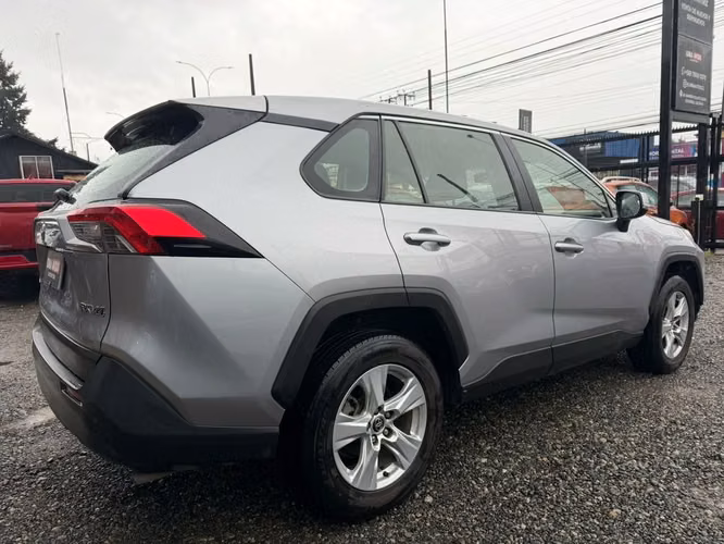 TOYOTA RAV4 2020 - Imagen 4