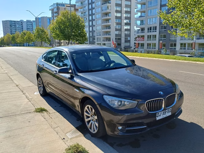 2012 BMW 535I GT 3.0 4X2 AT 5P. - Imagen 4
