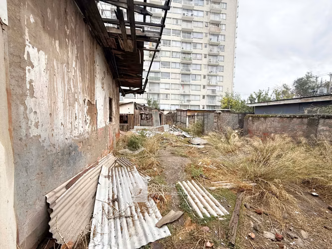 OPORTUNIDAD DE INVERSION CASA EN VENTA 4HAB 1BA 1E - Imagen 19
