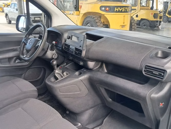OPEL COMBO 2022 - Imagen 16