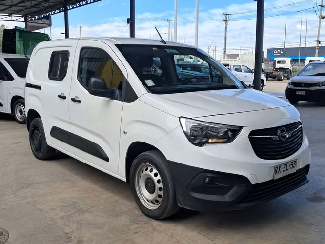 OPEL COMBO 2022 - Imagen 4