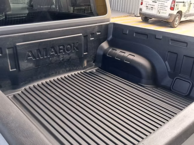 VOLKSWAGEN AMAROK 2023 - Imagen 10