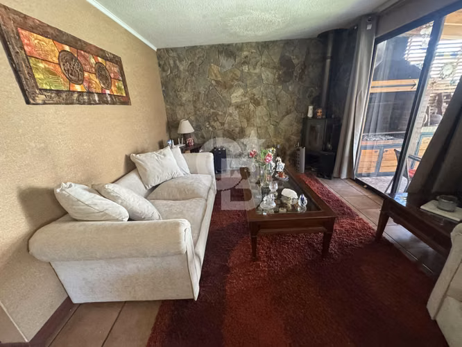 Acogedora Casa en Altos de la Arboleda / Peñalolén - Imagen 5