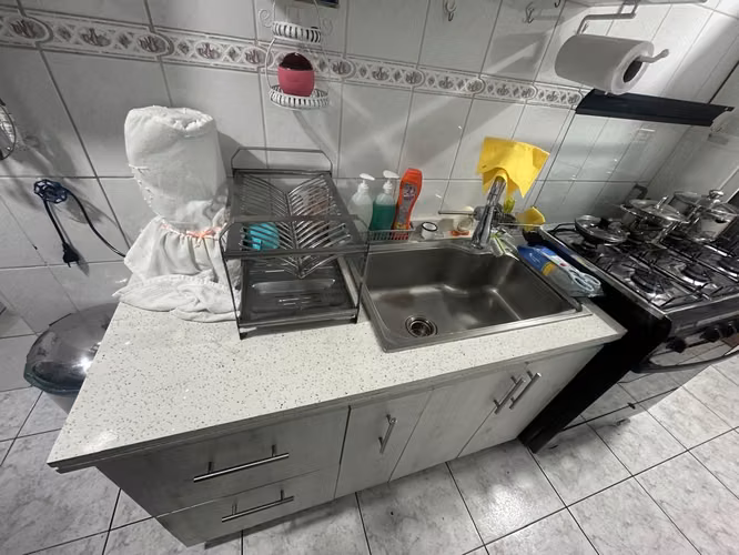 EXCELENTE CASA EN ARRIENDO: AMPLIA, FAMILIAR EN CONDOMINIO