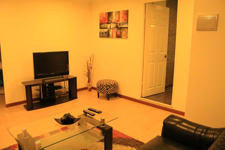 ARRIENDO DEPARTAMENTO - Imagen 8