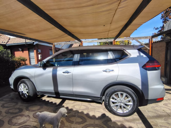 Nissan Xtrail 2022 UNICO DUEÑO Automática - Imagen 5