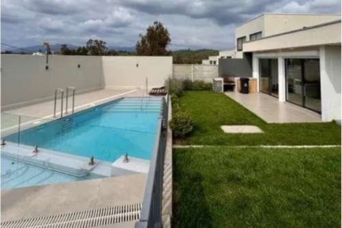 ARRIENDO CASA 3HAB 3BA QUILPUÉ