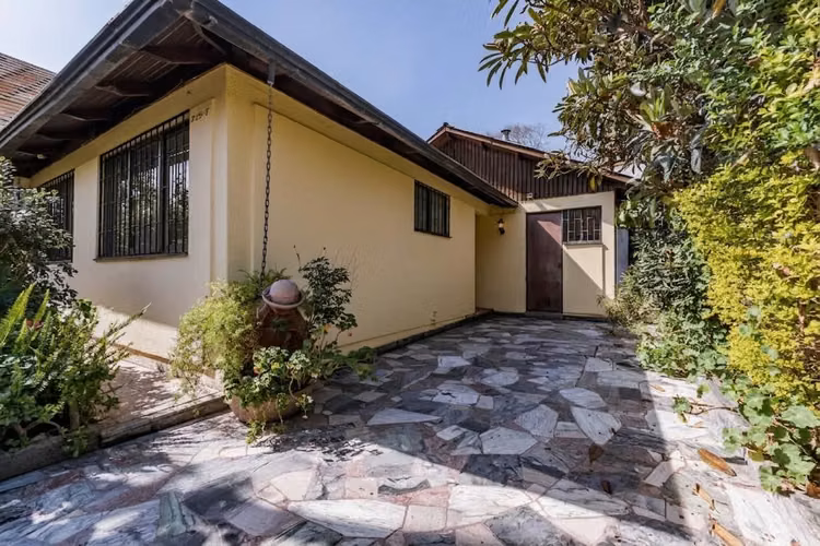 Casa Familiar en Ñuñoa | Cerca Futura L8