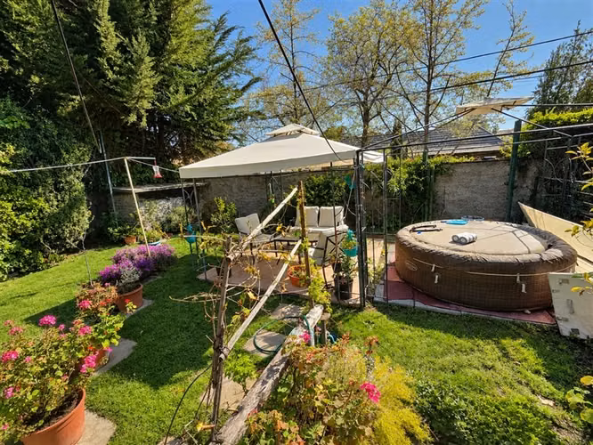 Casa en venta de 5 dorm. en Las Condes GRAN TERRENO - Imagen 22