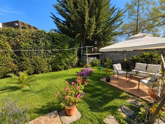 Casa en venta de 5 dorm. en Las Condes GRAN TERRENO - Imagen 19