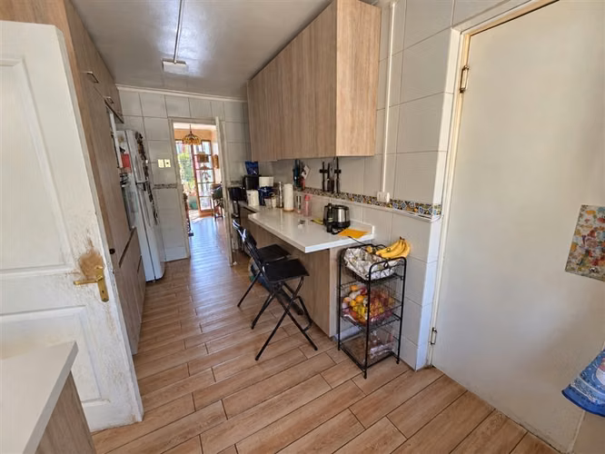 Casa en venta de 5 dorm. en Las Condes GRAN TERRENO - Imagen 16