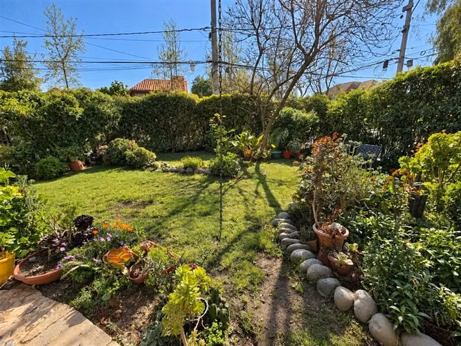 Casa en venta de 5 dorm. en Las Condes GRAN TERRENO - Imagen 23