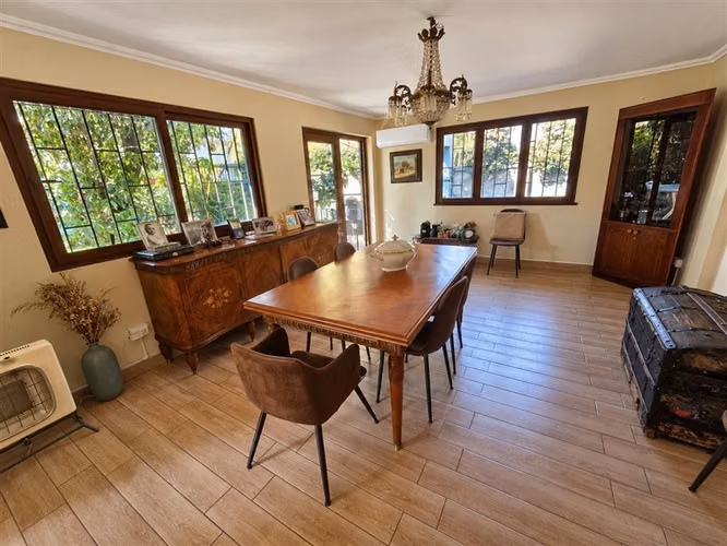 Casa en venta de 5 dorm. en Las Condes GRAN TERRENO - Imagen 6