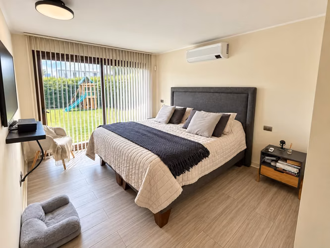 CASA EN ARRIENDO EN SANTA ELENA DE CHICUREO  4 DORMITORIOS - Imagen 12