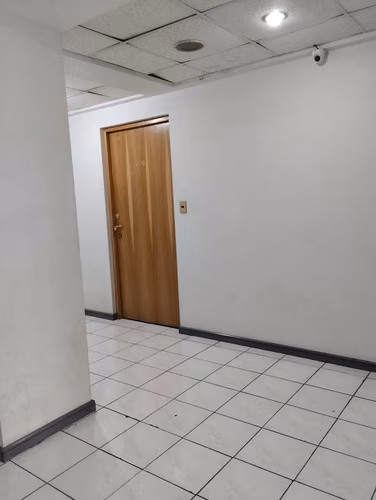 SE ARRIENDA OFICINA EN CENTRO DE OSORNO - Imagen 3