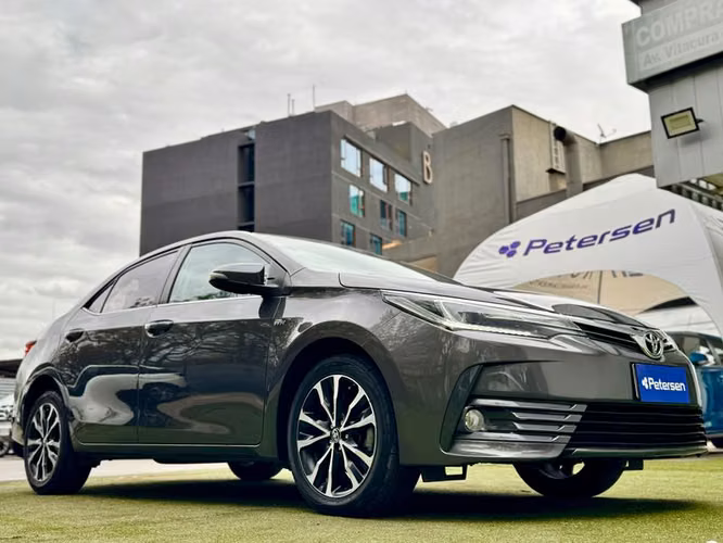 TOYOTA COROLLA SE-G CVT 172T1S0 - 2018 | 4772