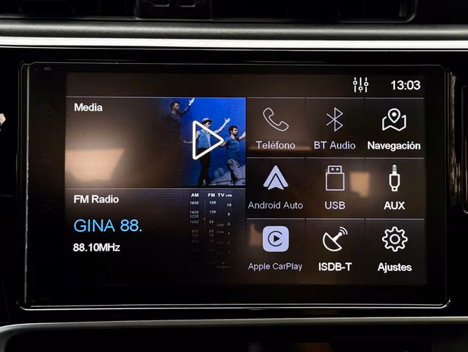 TOYOTA COROLLA SE-G CVT 172T1S0 - 2018 | 4772 - Imagen 19