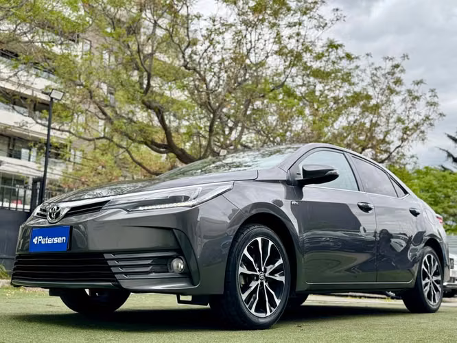TOYOTA COROLLA SE-G CVT 172T1S0 - 2018 | 4772 - Imagen 3