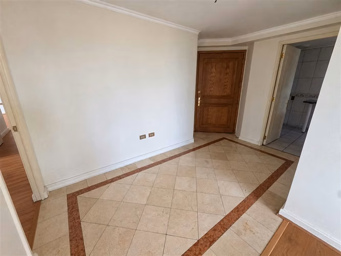 Departamento en arriendo de 3 dorm. en Providencia AMPLIO - Imagen 2