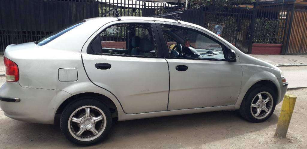 Chevrolet aveo 2005 $ 2.700.000