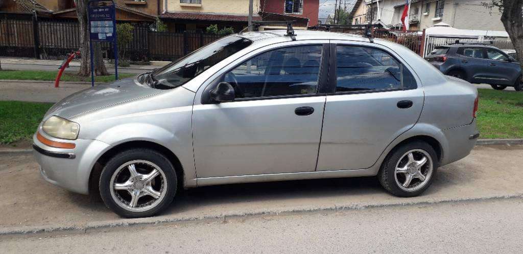 Chevrolet aveo 2005 $ 2.700.000