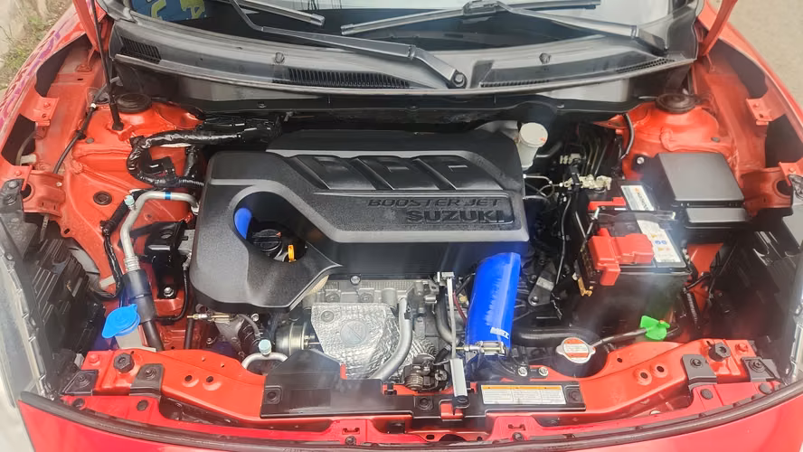 SUZUKI SWIFT 2017 1.0 DT BOOSTERJET - Imagen 4