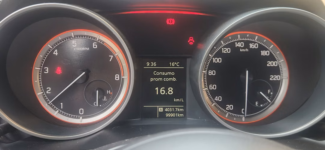 SUZUKI SWIFT 2017 1.0 DT BOOSTERJET - Imagen 9