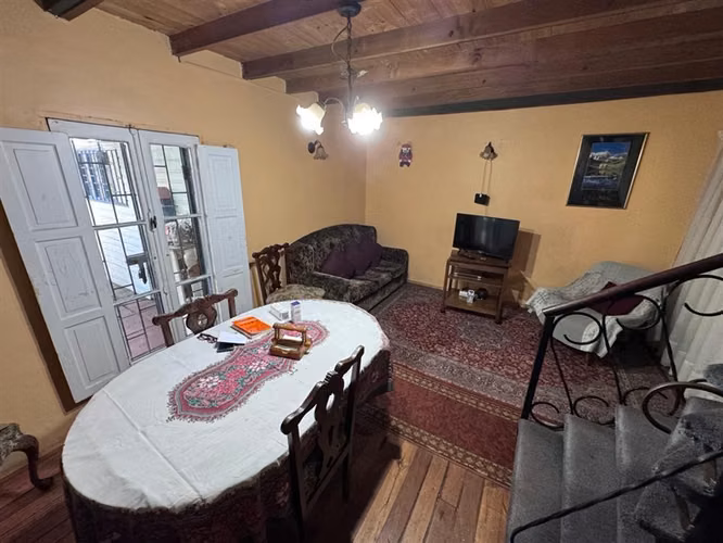 Casa en venta de 5 dorm. en Estación Central
