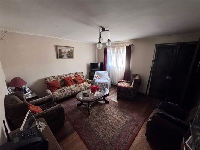 Casa en venta de 5 dorm. en Estación Central