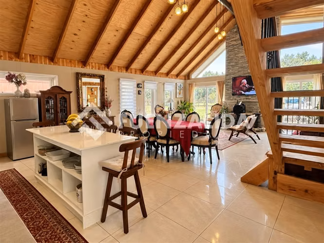Casa en arriendo de 4D2B en Club de Campo Puerto Varas - Imagen 3
