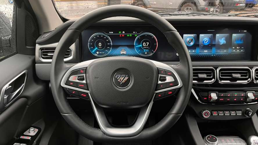 FOTON G9 2.0 DIESEL 4X4 MT 4P (2026) - Imagen 5