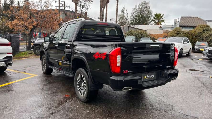 FOTON G9 2.0 DIESEL 4X4 MT 4P (2026) - Imagen 3