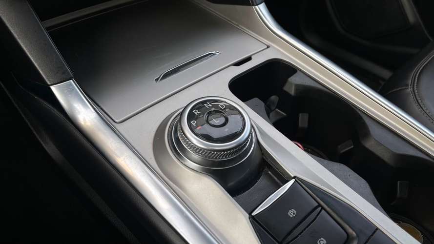 FORD EXPLORER XLT 2.3 (2024) - Imagen 14