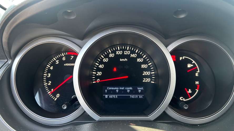 SUZUKI GRAND VITARA GLX 2.4 (2015)